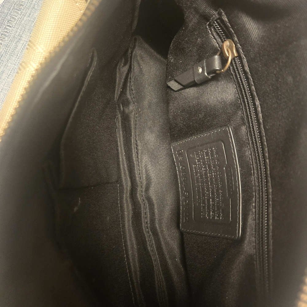 Coach Y2K Double Turnlock Shoulderbag - Picture 13 of 16